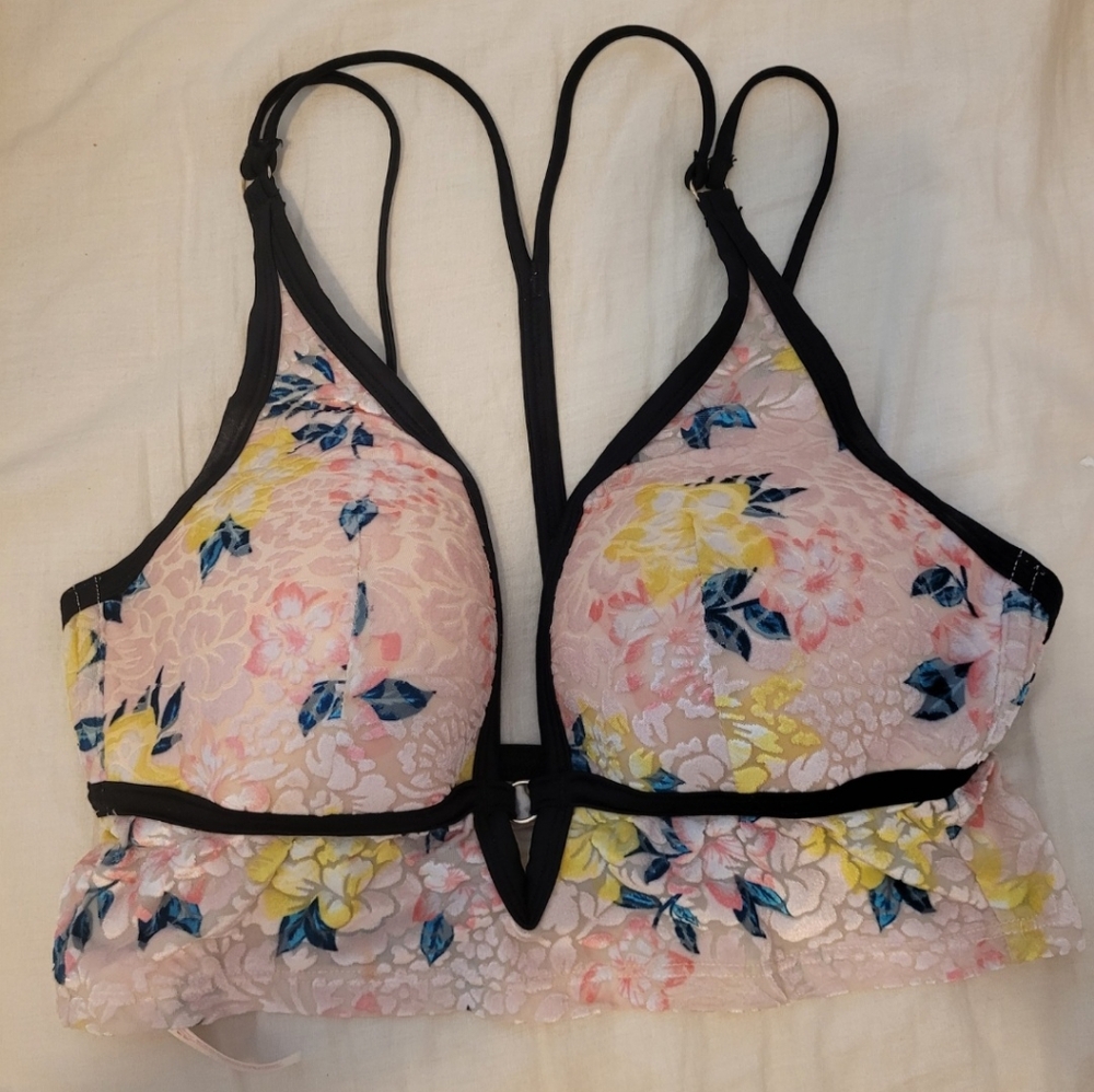 PINK 𝅺Victoria Secret Velvet Burnout Bralette